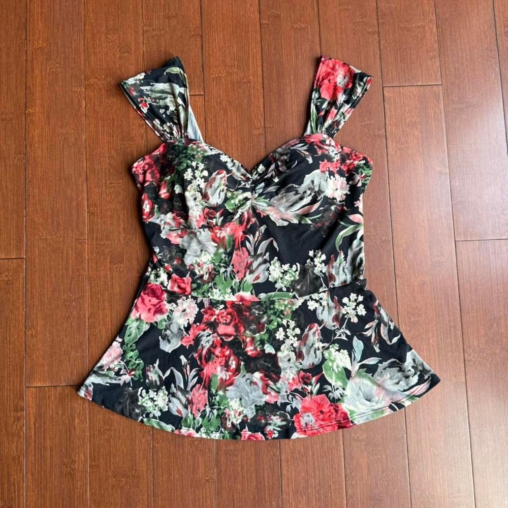 Vintage Y2K Charlotte Russe Floral Print‎ Tank